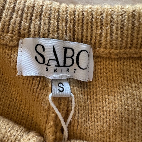 Sabo Skirt Tan High Waist Knit Shorts - Picture 3 of 4